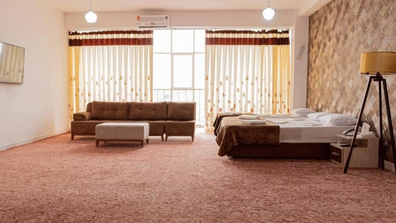 اتاق سه تخته 2 هتل فرید تبریز